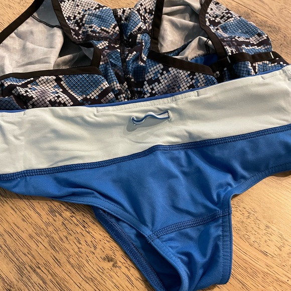 Lululemon Run Speed Short Size 6 - Picture 2 of 5